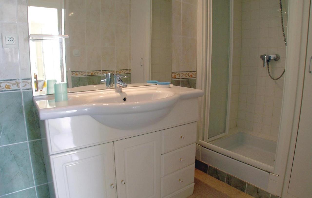 Amazing Apartment In Vaux Sur Mer With Wifi Exterior photo